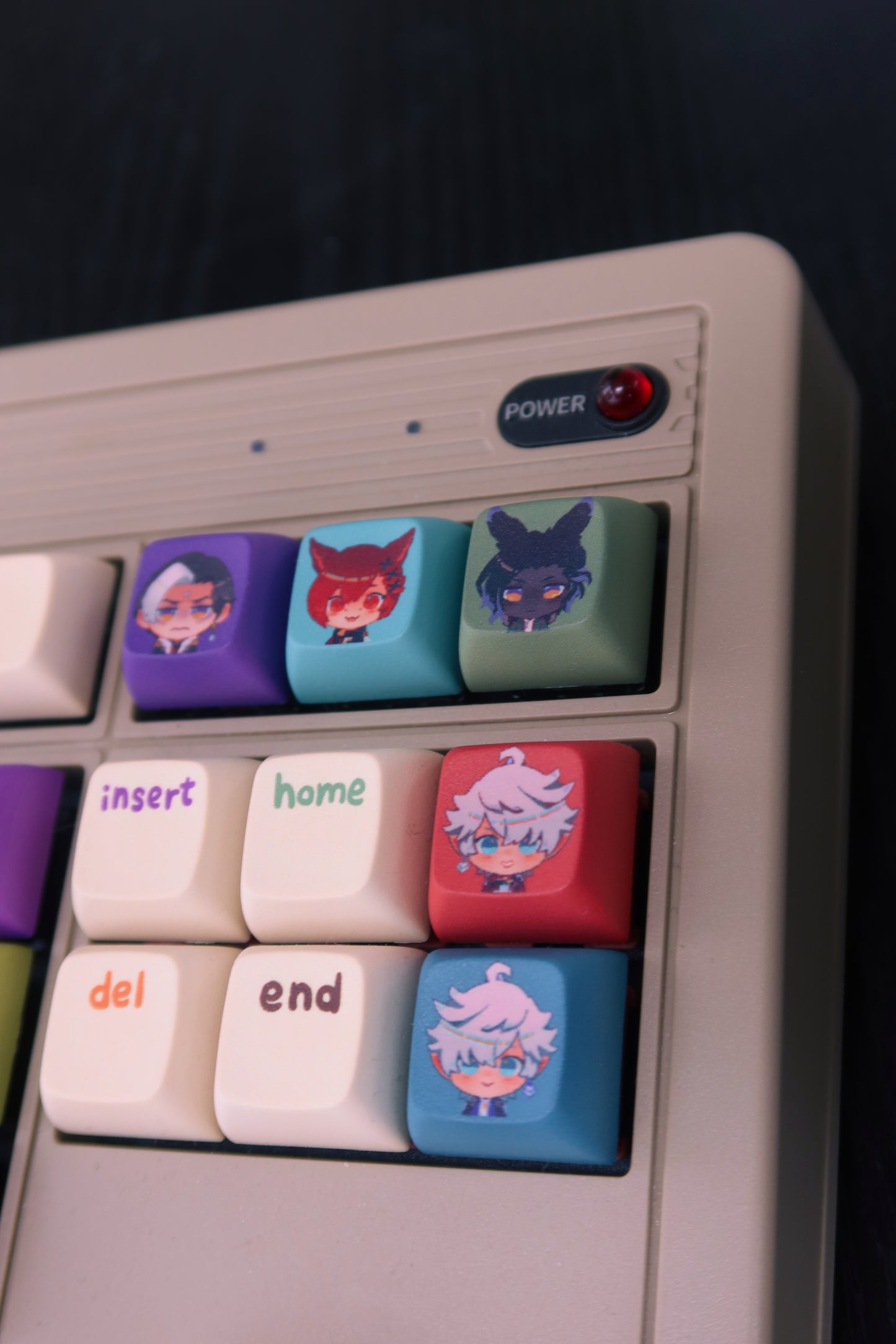 FFXIV Character Keycap Clicky Light-up Fidget Keychain
